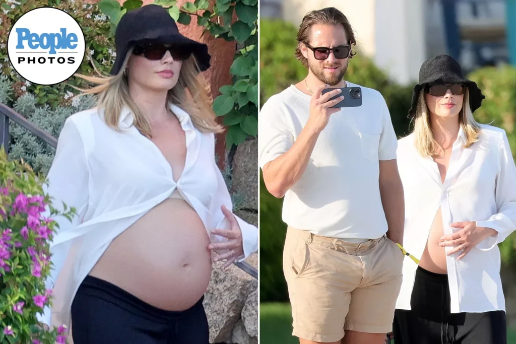 Pregnant Margot Robbie Shows Off